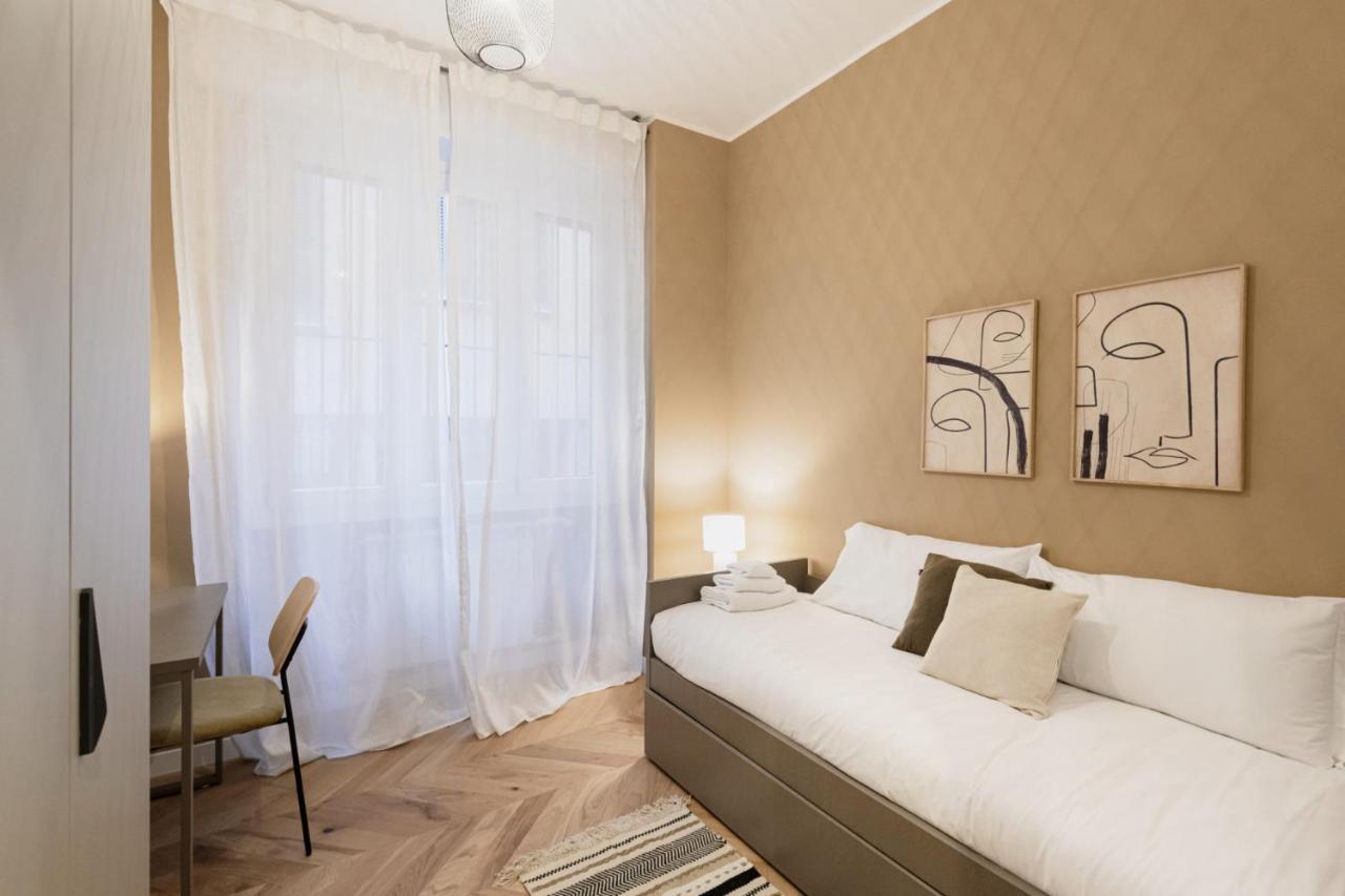 Apartament Easylife - Oasi Di Stile A 10Min Dal Duomo Mediolan Zewnętrze zdjęcie
