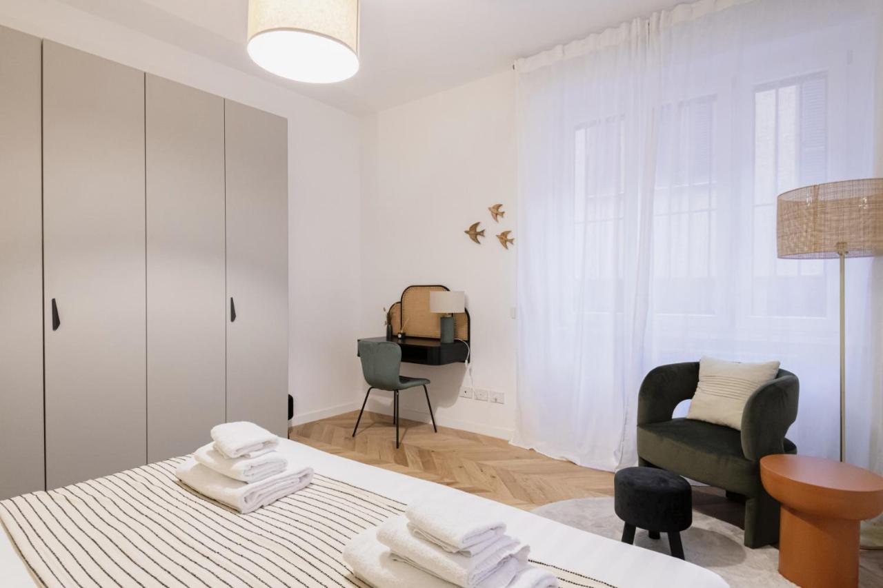 Apartament Easylife - Oasi Di Stile A 10Min Dal Duomo Mediolan Zewnętrze zdjęcie