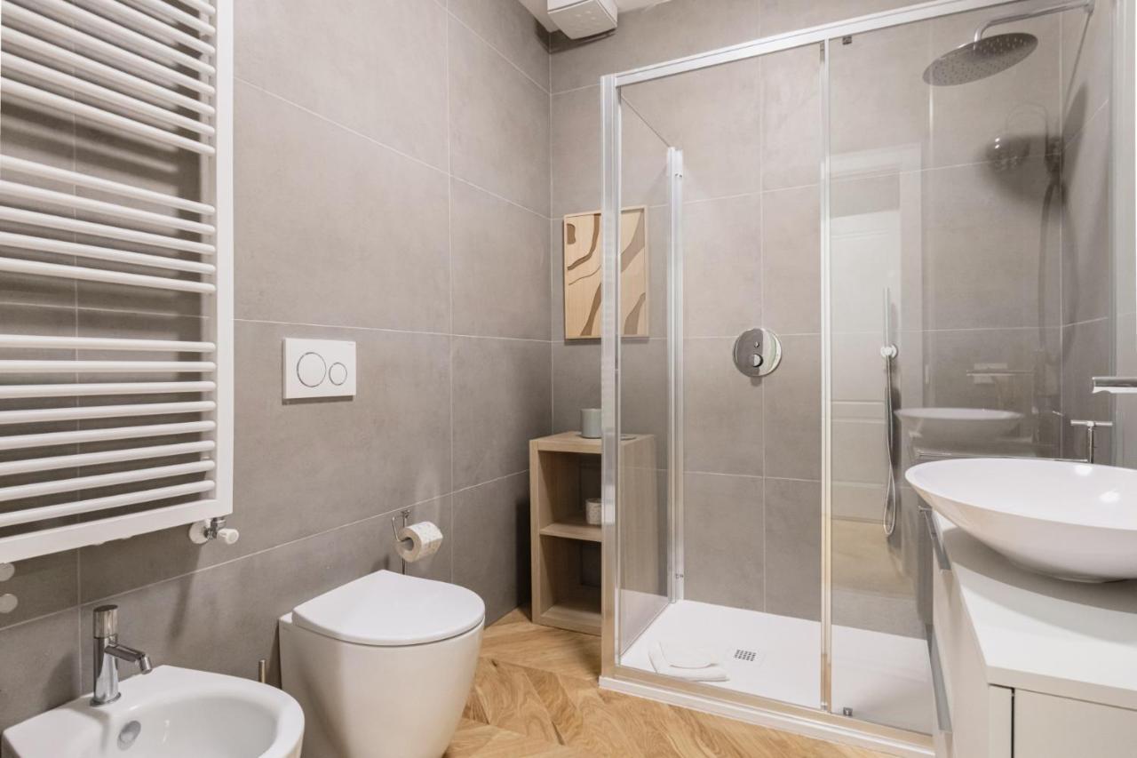 Apartament Easylife - Oasi Di Stile A 10Min Dal Duomo Mediolan Zewnętrze zdjęcie